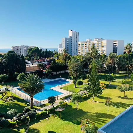 Apartamento En Urbanización Con Fantásticas Vistas *